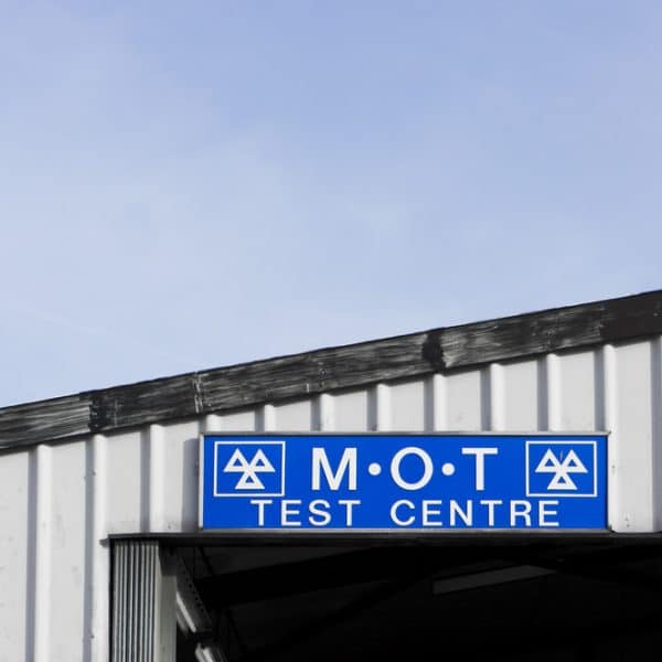 how to set up an mot testing centre