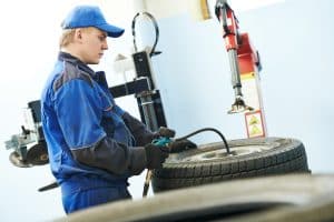  How to set up a mobile tyre fitting business