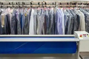 HOW TO START A LAUNDRY AND DRY CLEANING BUSINESS