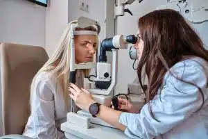 What licences does an optician need?