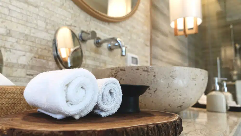 How to start a spa business