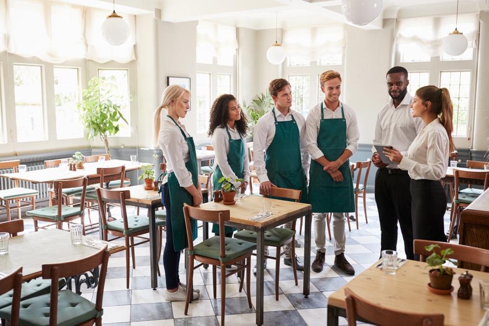 Roles And Responsibilities Of Restaurant General Manager